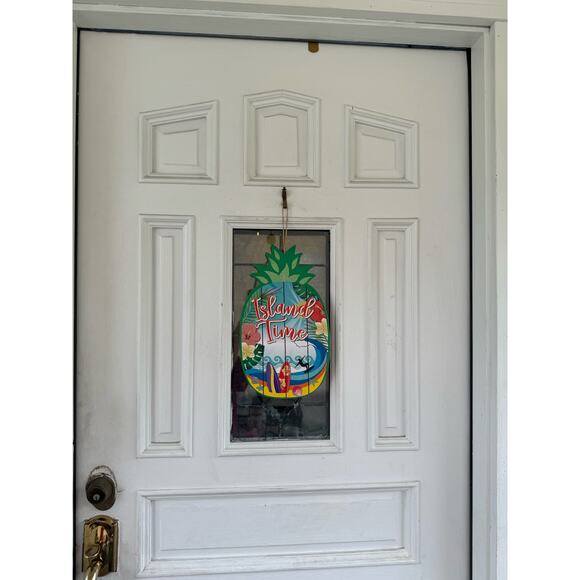 Island Time Beach Surfer Pineapple Shaped Summer Hibiscus Flower Wreath Sign - Picture 5 of 5